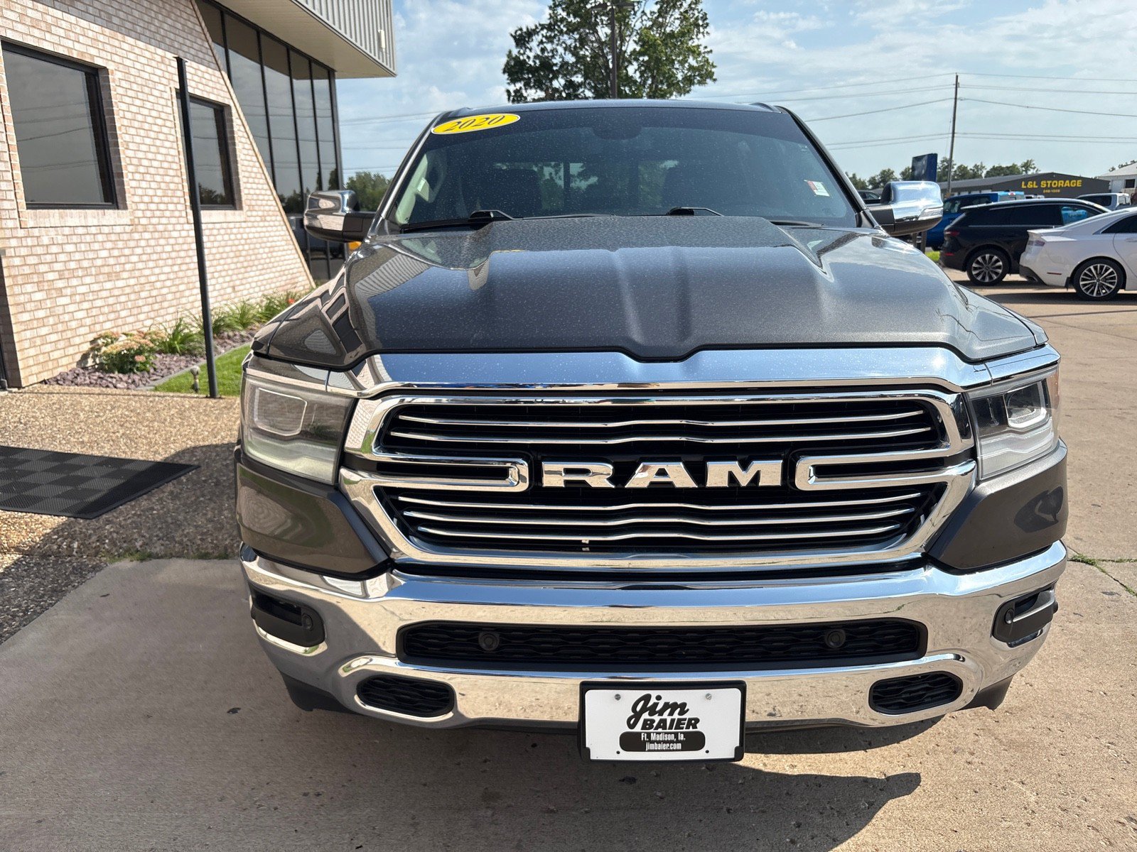 Used 2020 RAM 1500 Laramie AWD/4WD image 6