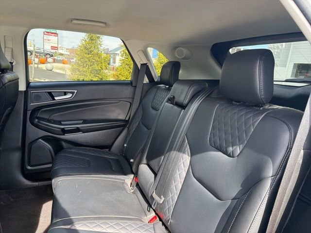 Certified 2024 Ford Edge Titanium image 23