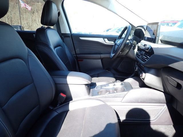 Certified 2022 Ford Escape SEL image 12