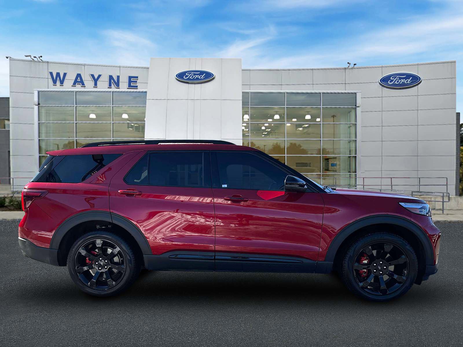 Certified 2023 Ford Explorer ST w/ Equipment Group 401A image 4