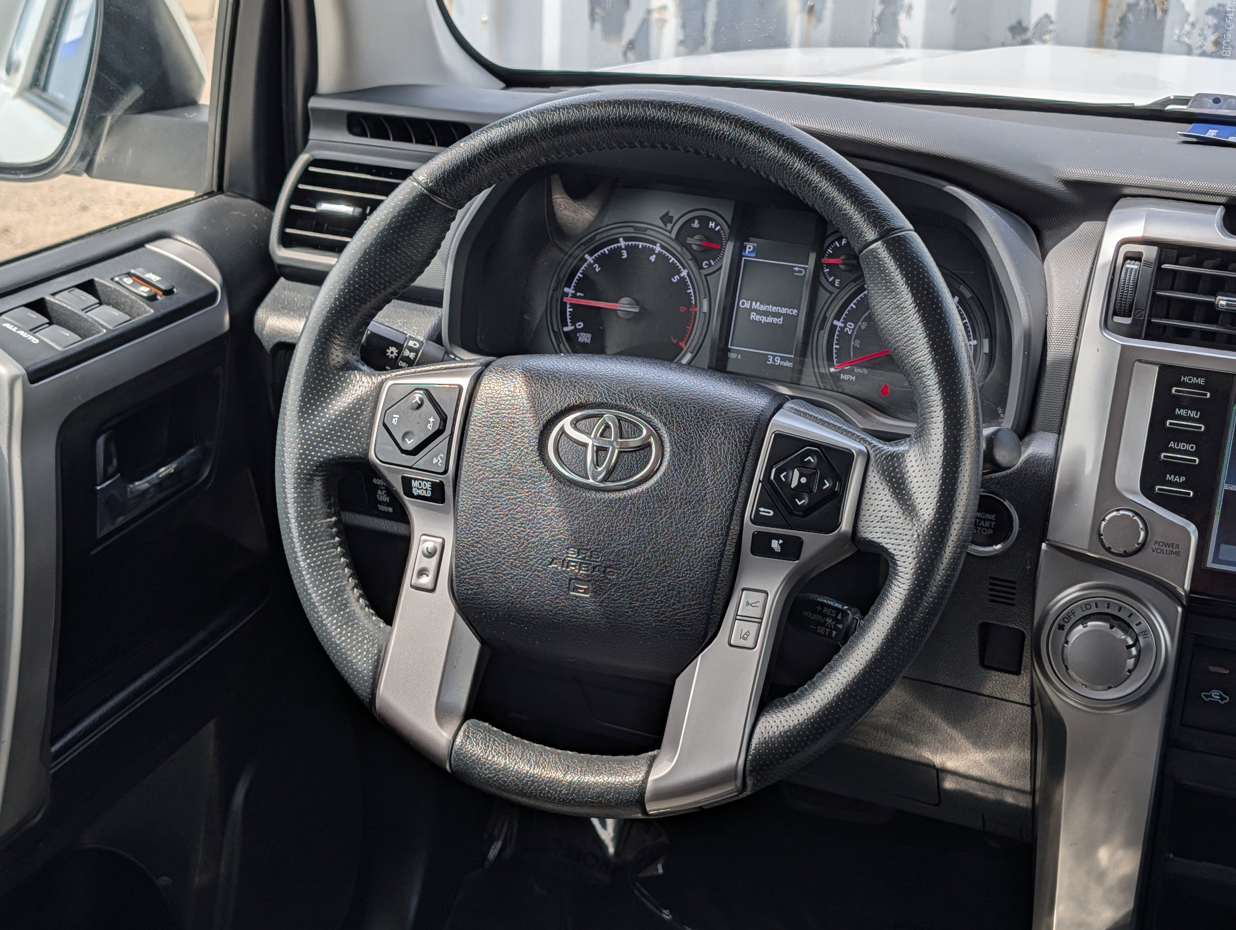 Used 2022 Toyota 4Runner SR5 Premium w/ Moonroof Package AWD/4WD image 16