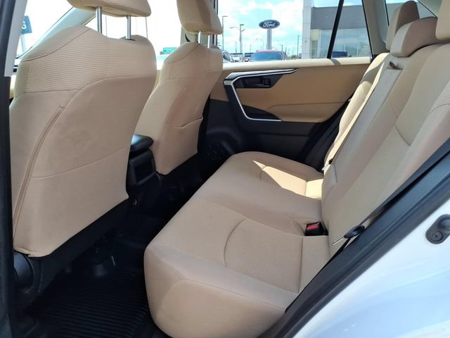 Used 2019 Toyota RAV4 LE w/ All Weather Liner Package AWD/4WD image 9