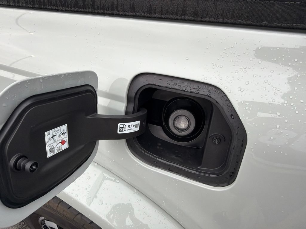 Certified 2023 Ford Bronco Outer Banks AWD/4WD image 50