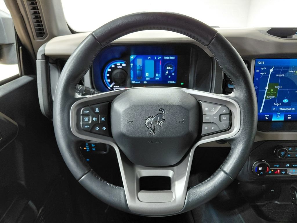 Certified 2024 Ford Bronco Wildtrak image 28