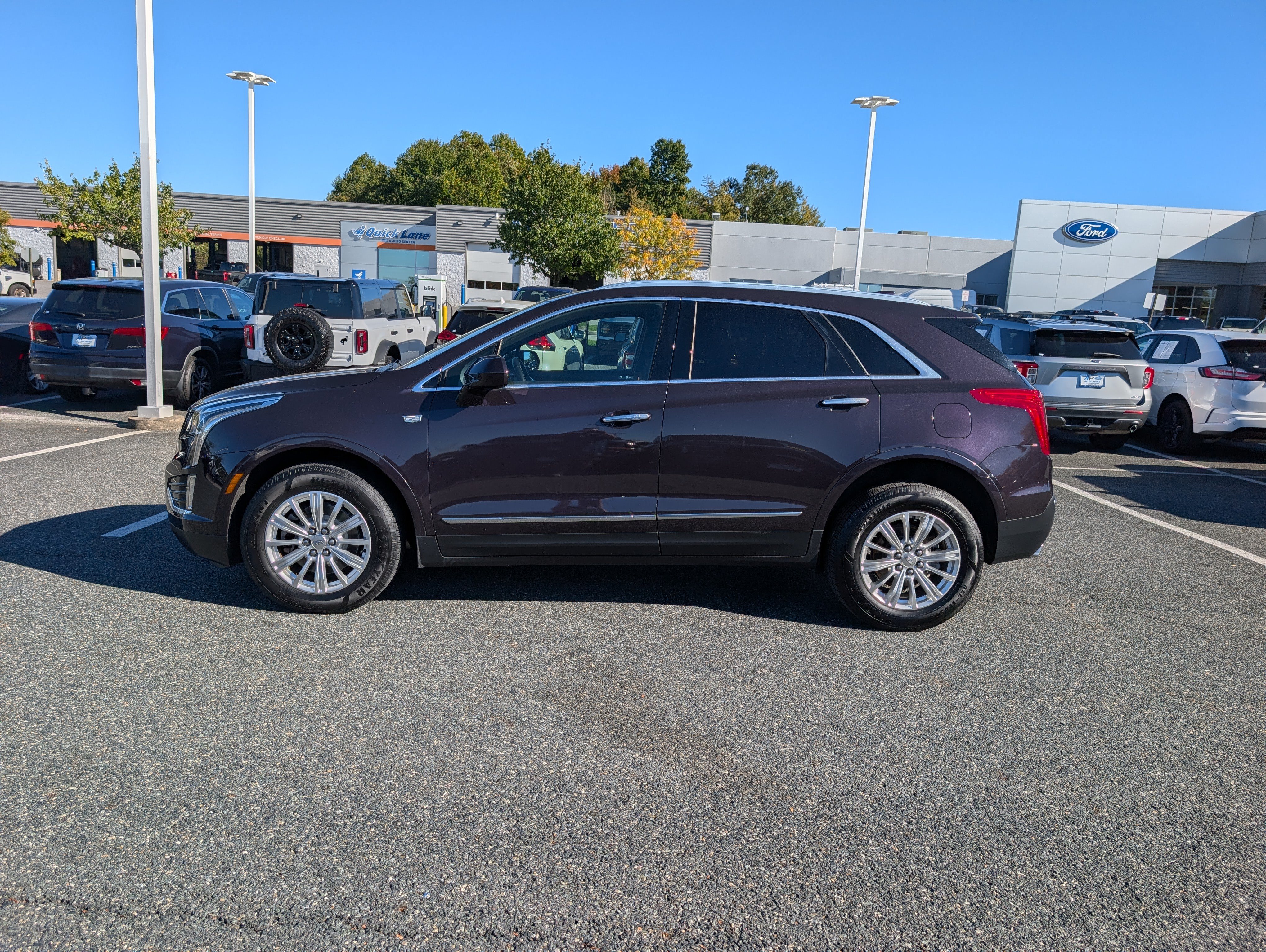 Used 2018 Cadillac XT5 AWD image 7