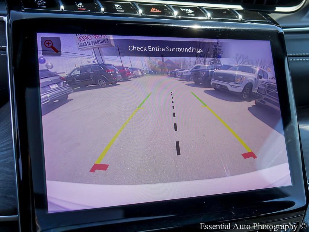 Used 2023 Jeep Grand Cherokee L Overland AWD/4WD image 18