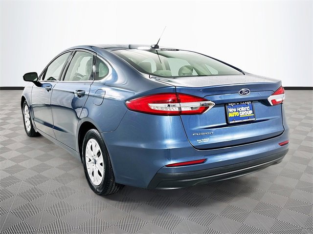 Certified 2019 Ford Fusion S image 3