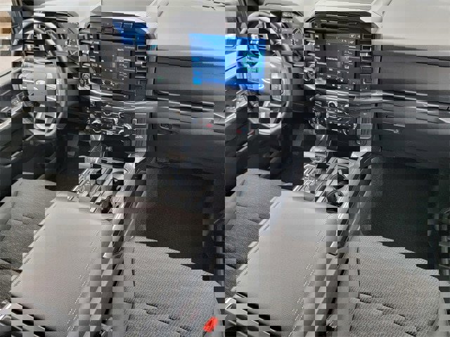 Certified 2022 Ford F150 XLT w/ Equipment Group 302A High image 39