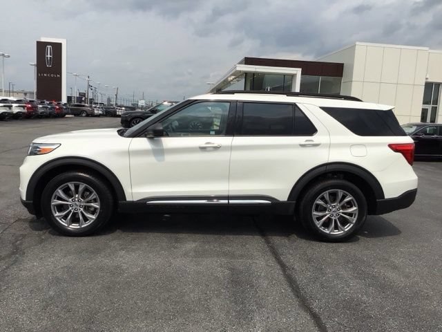 Certified 2023 Ford Explorer XLT w/ Equipment Group 202A AWD/4WD image 6