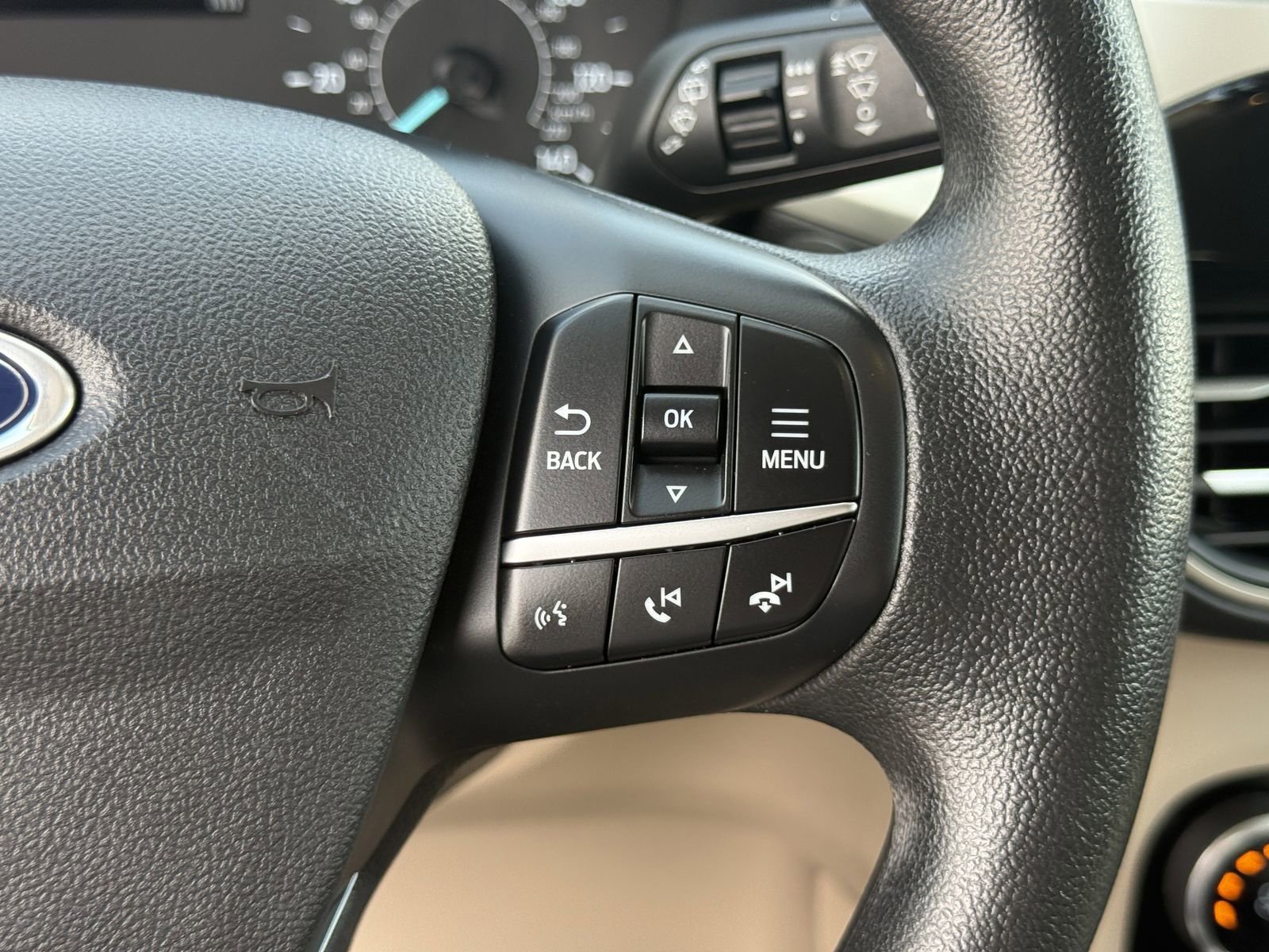 Certified 2022 Ford Escape SE FWD image 28