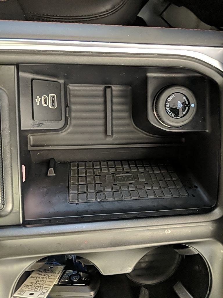 Certified 2025 Ford Expedition Active image 23