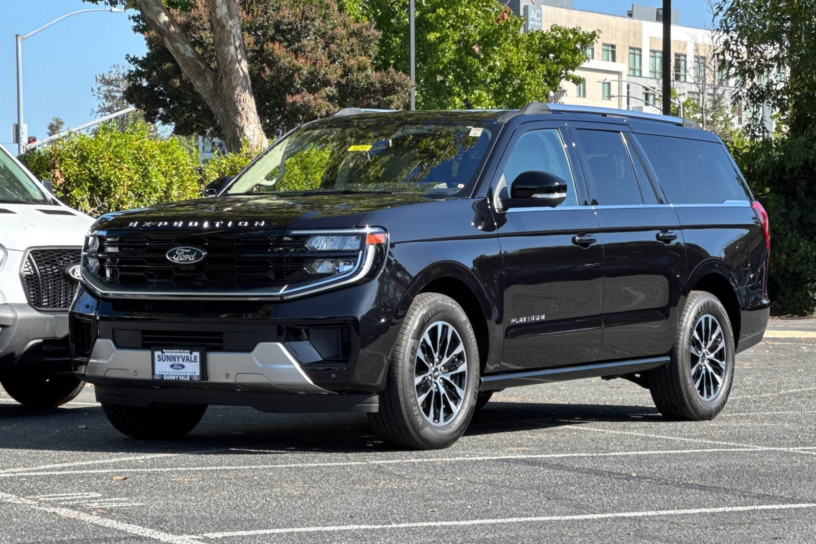 Certified 2025 Ford Expedition Max Platinum AWD/4WD image 9