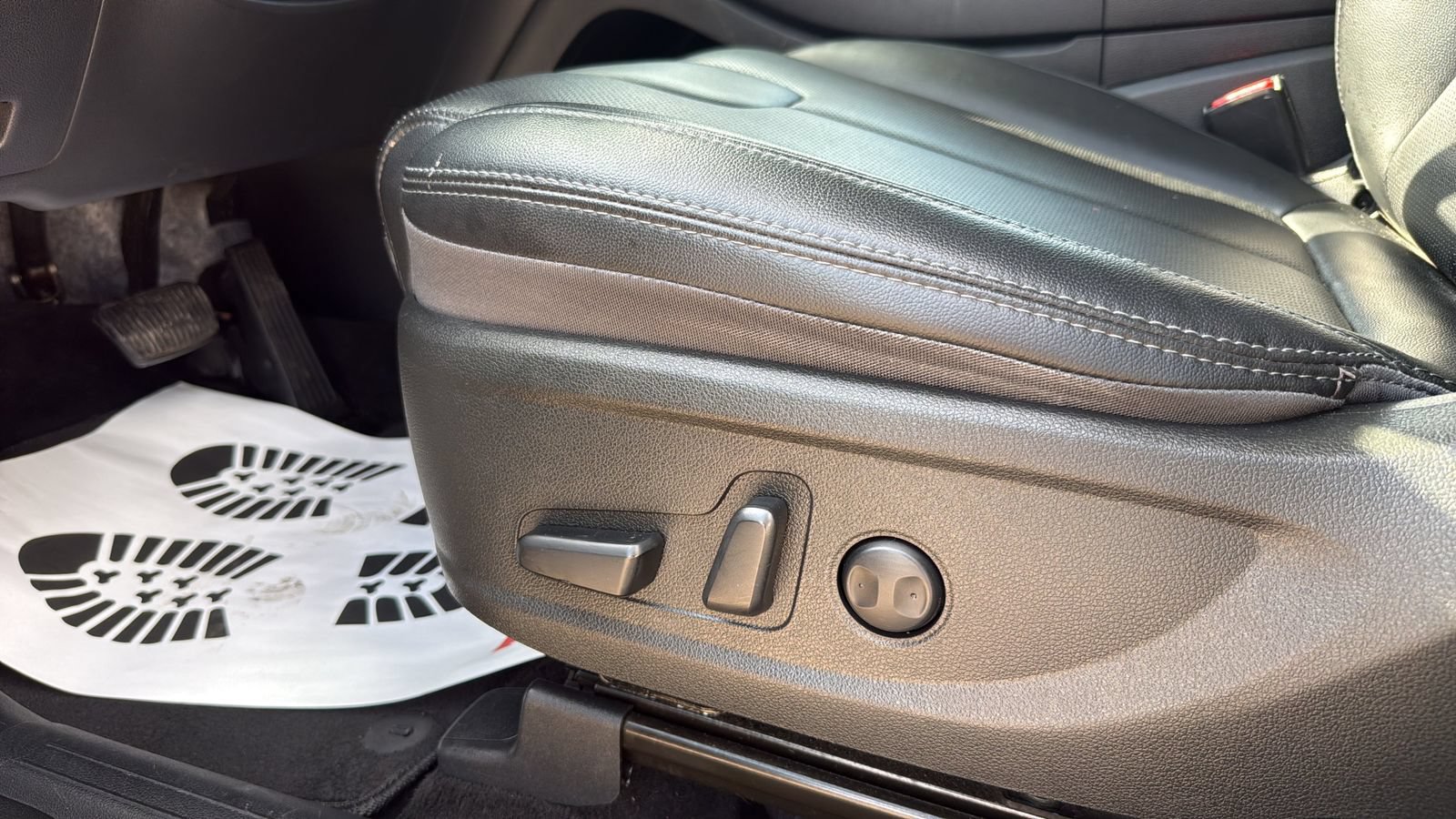 Used 2023 Hyundai Santa Fe XRT FWD image 10
