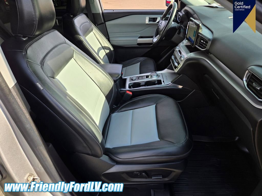 Certified 2023 Ford Explorer XLT w/ Equipment Group 202A image 16
