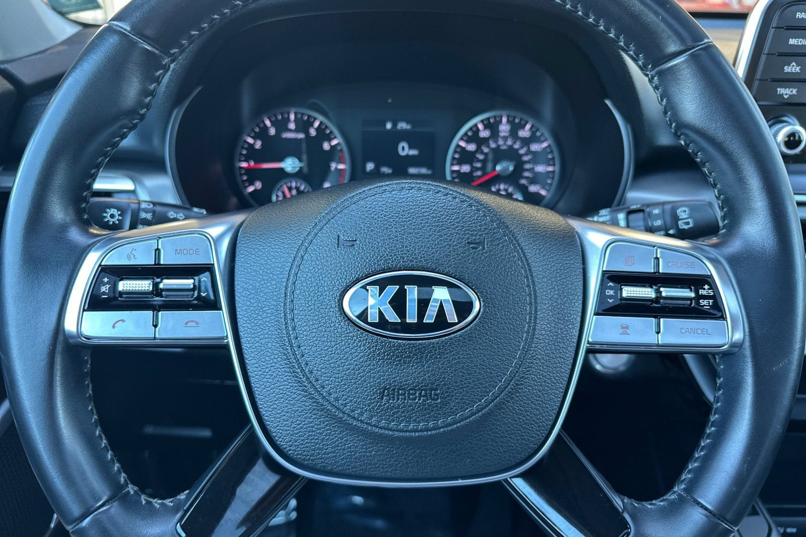 Used 2020 Kia Telluride S FWD image 23