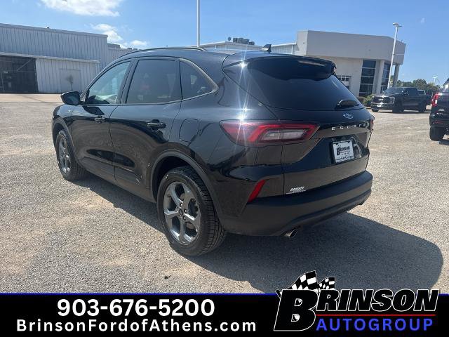 Certified 2025 Ford Escape ST-Line Select AWD/4WD image 7
