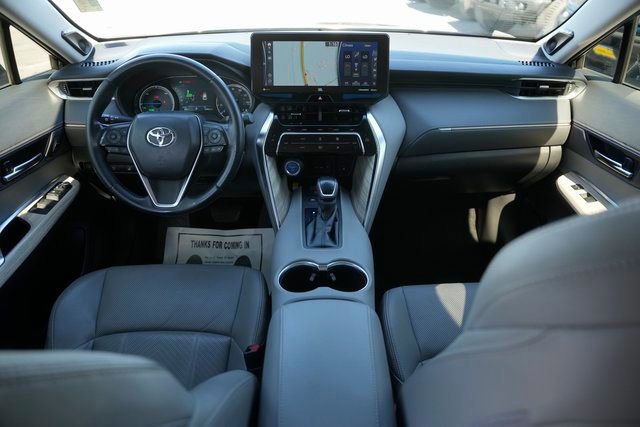 Used 2021 Toyota Venza Limited image 20
