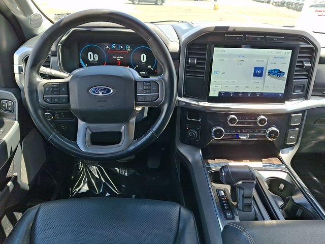 Certified 2022 Ford F150 Lariat w/ FX4 Off-Road Package AWD/4WD image 11
