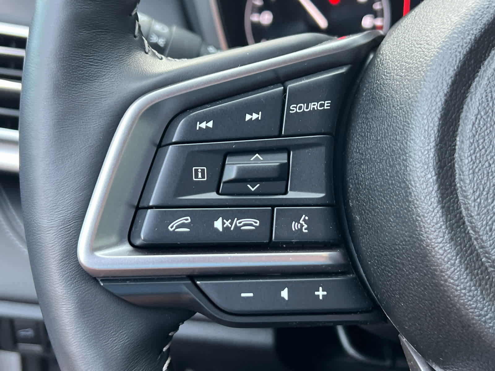 Used 2024 Subaru Outback Touring XT image 30