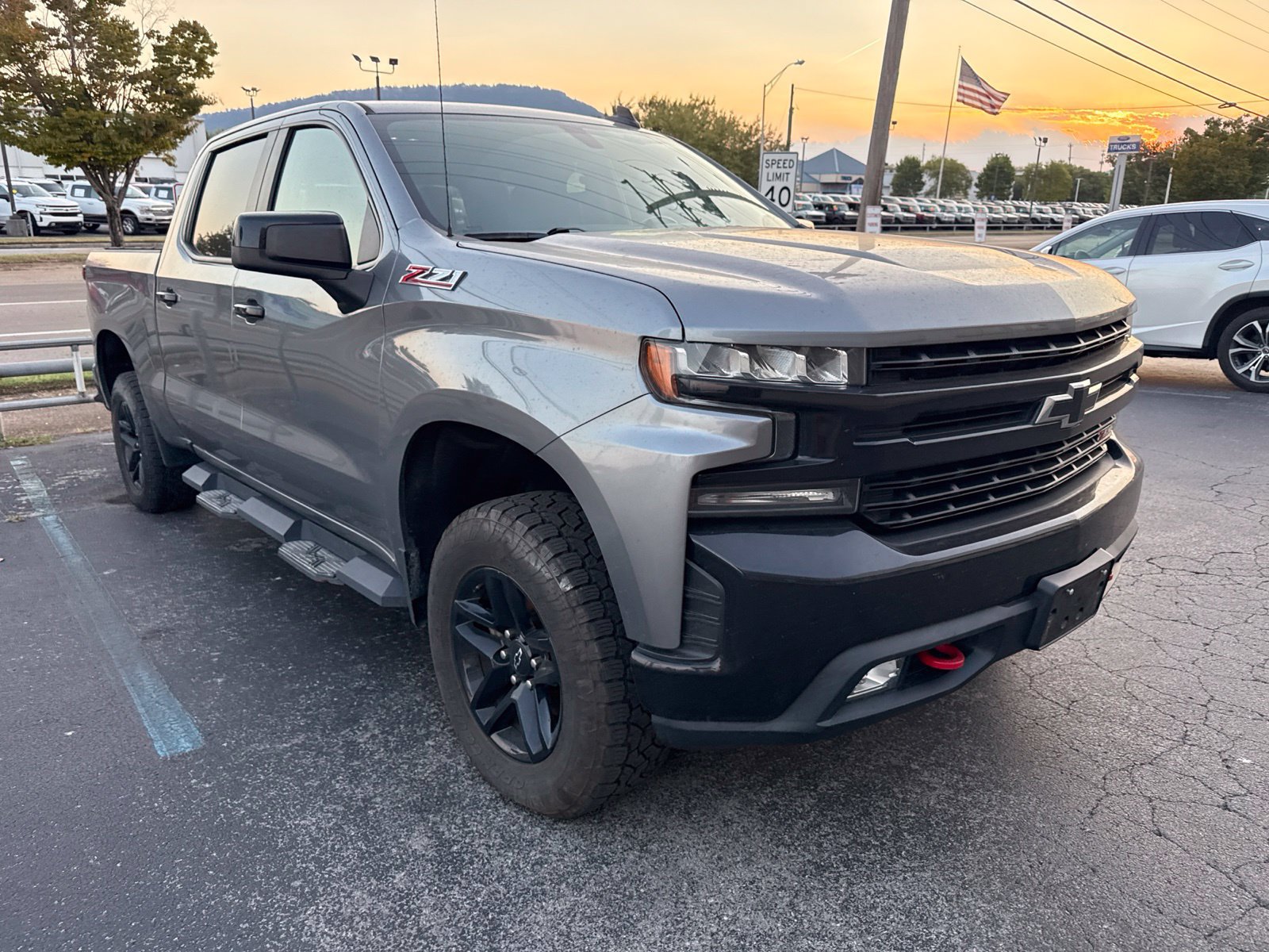 Used 2021 Chevrolet Silverado 1500 LT Trail Boss w/ Convenience Package II AWD/4WD image 3
