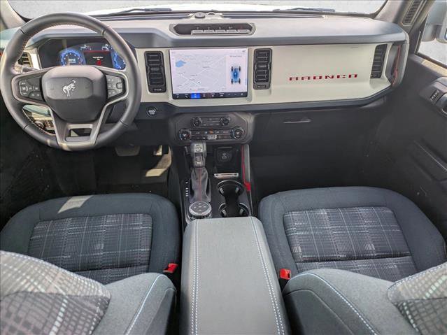 Certified 2025 Ford Bronco Heritage Edition image 18