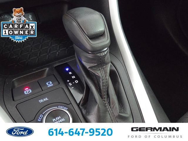 Used 2021 Toyota RAV4 XLE AWD/4WD image 28