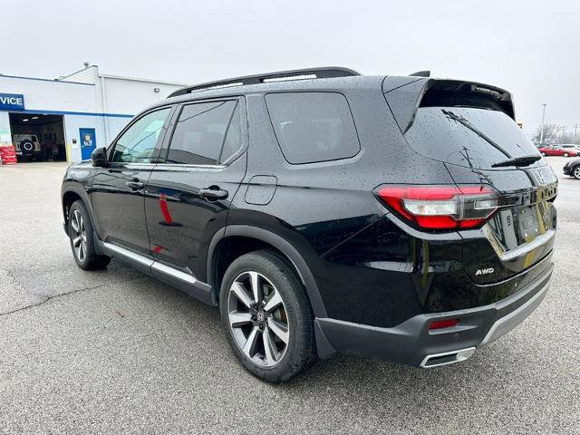 Used 2023 Honda Pilot Elite image 4