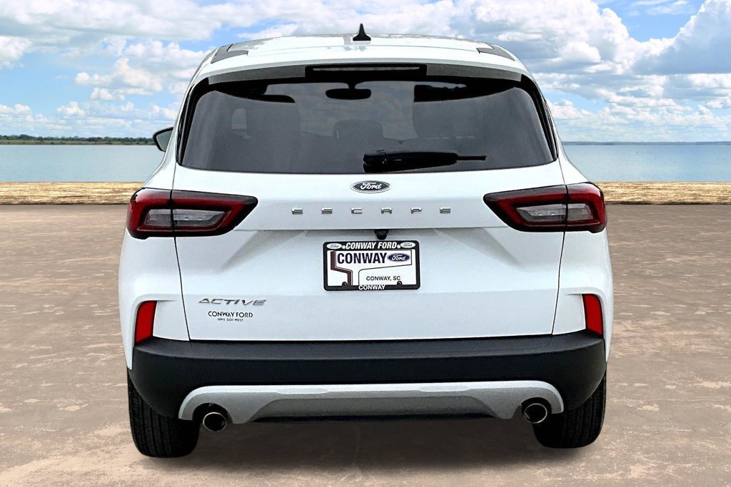 Certified 2025 Ford Escape Active FWD image 7
