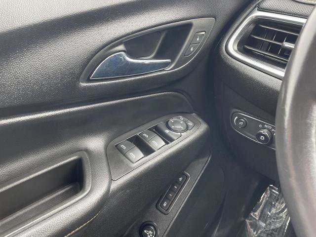 Used 2020 Chevrolet Equinox Premier AWD/4WD image 32