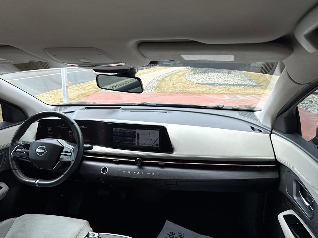 Used 2023 Nissan Ariya FWD image 25