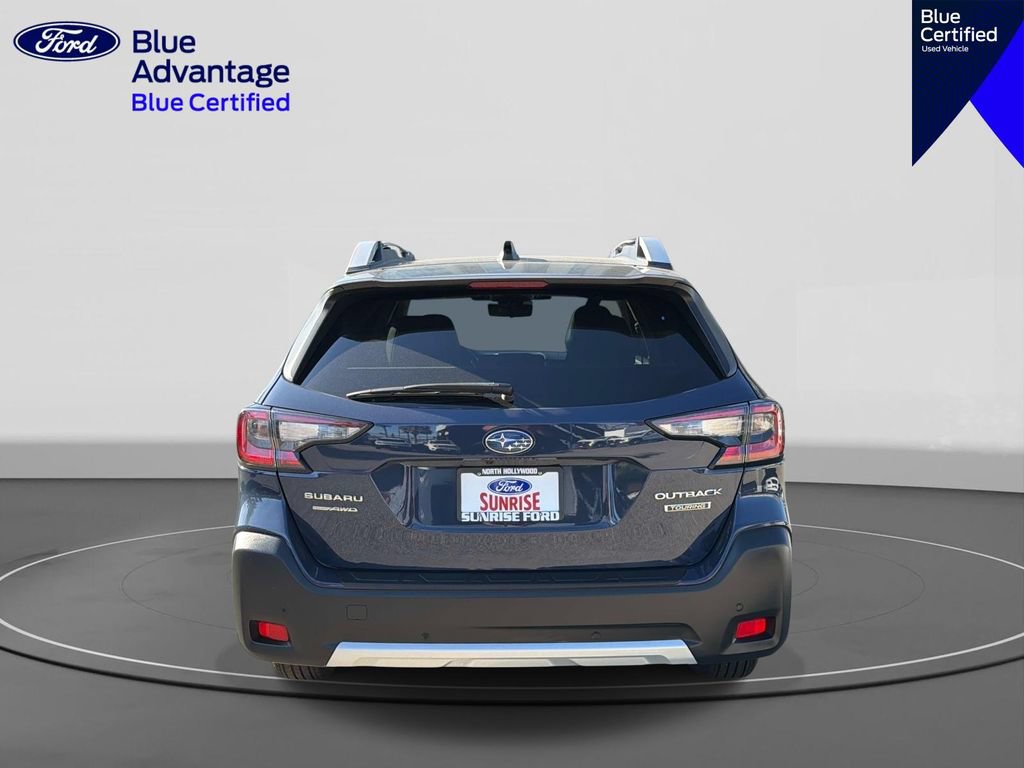Used 2023 Subaru Outback Touring AWD/4WD image 6