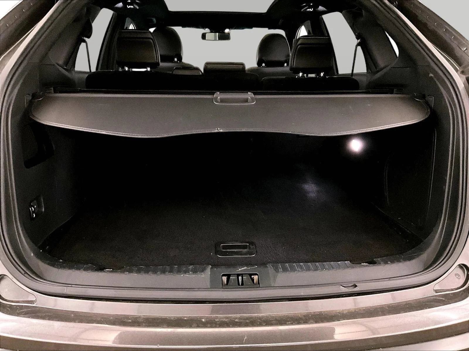Certified 2019 Ford Edge ST w/ Equipment Group 401A AWD/4WD image 34