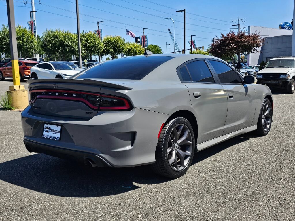 Used 2019 Dodge Charger GT RWD image 3