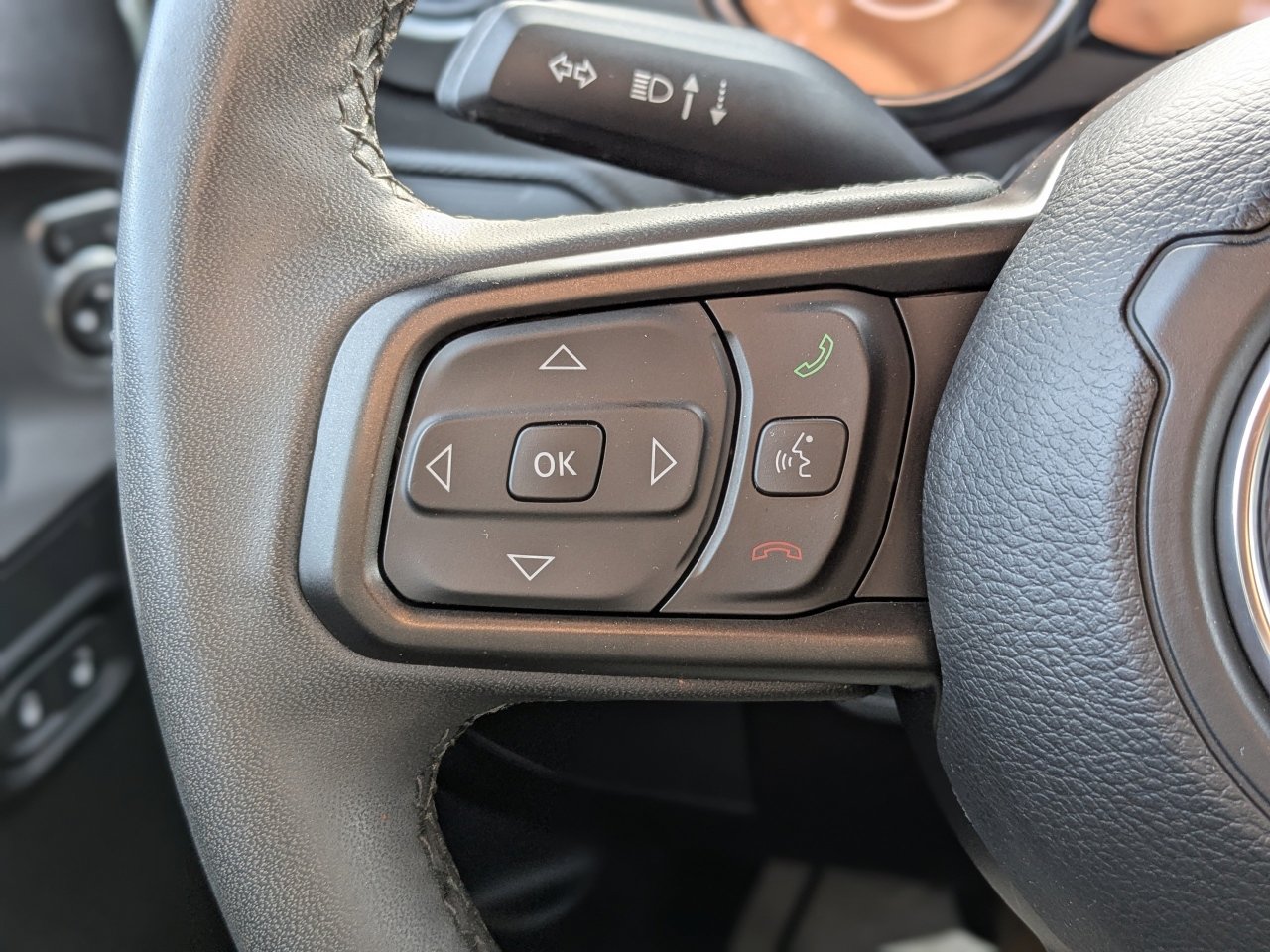 Used 2023 Jeep Wrangler Willys image 25