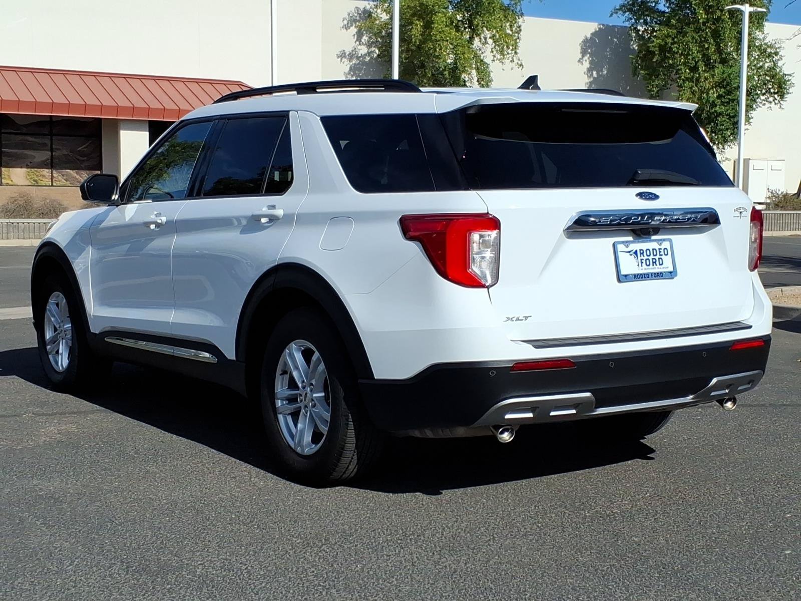 Certified 2023 Ford Explorer XLT w/ Equipment Group 202A RWD image 3