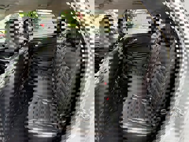 Certified 2023 Ford Edge SEL image 15