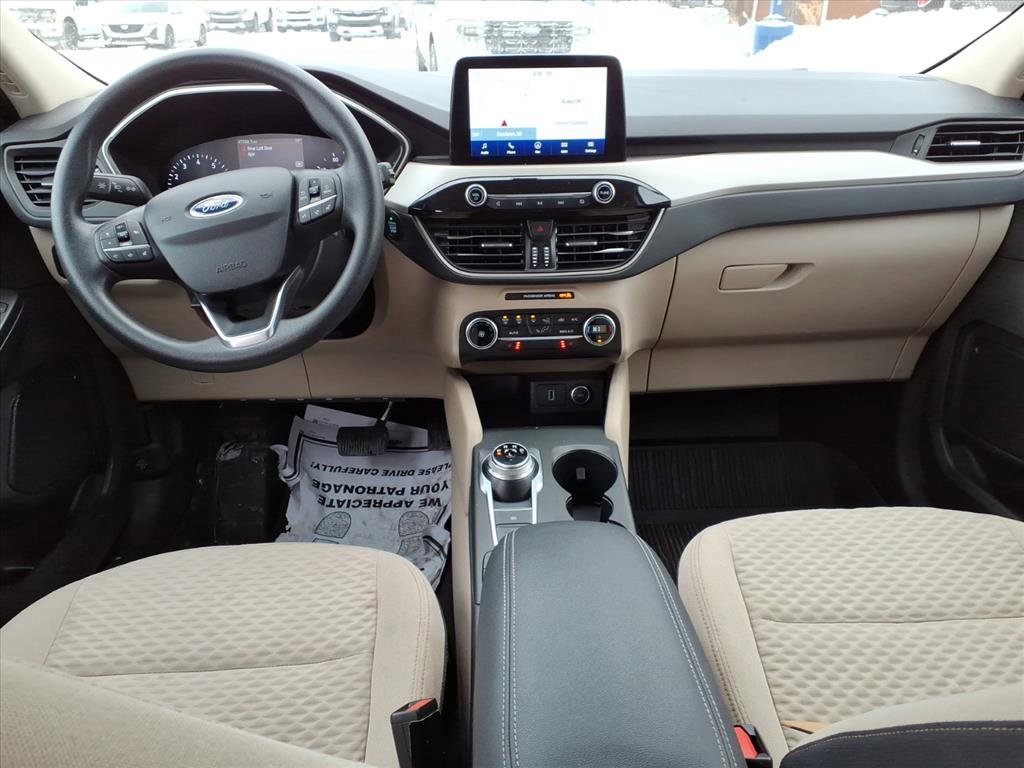 Certified 2020 Ford Escape SE image 10
