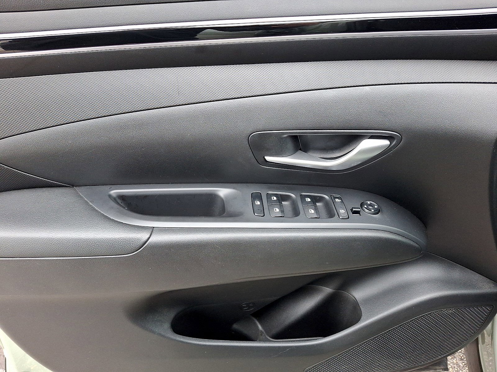 Used 2022 Hyundai Santa Cruz SEL Premium image 11