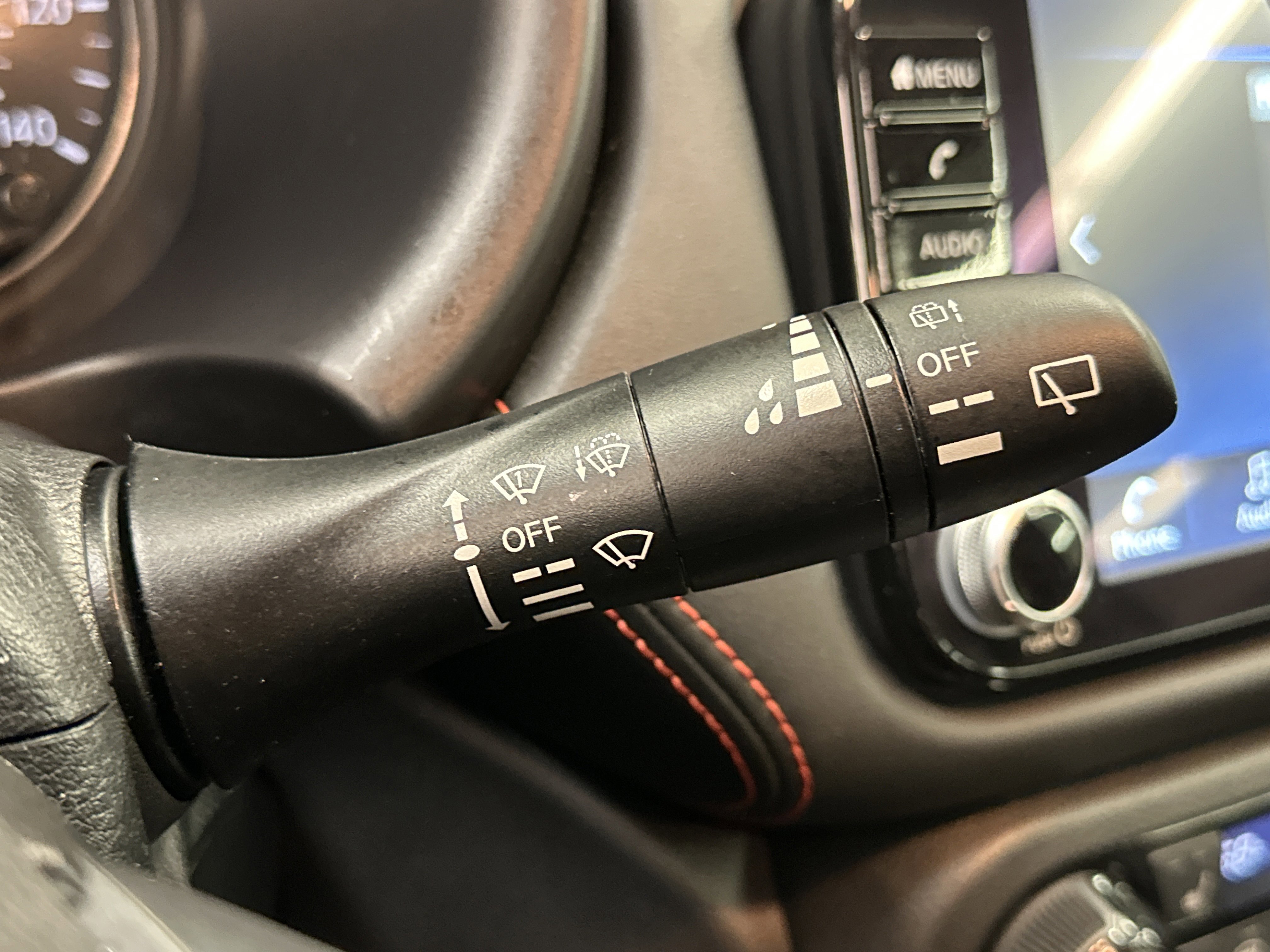 Used 2024 Nissan Kicks SR w/ SR Premium Package image 31