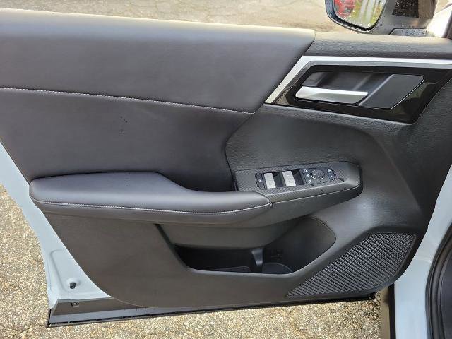 Used 2024 Mitsubishi Outlander SE Black Edition image 22