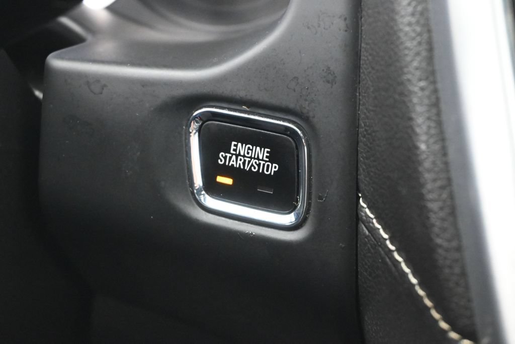Used 2023 GMC Acadia SLT FWD image 14