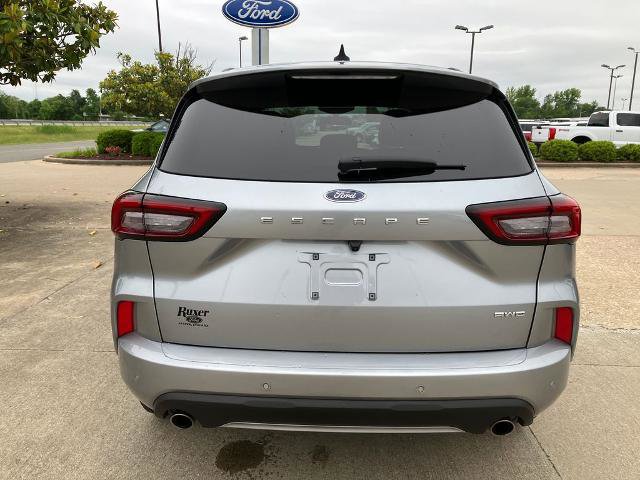 Certified 2024 Ford Escape ST-Line w/ Tech Pack #1 AWD/4WD image 4