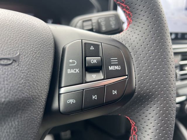 Certified 2023 Ford Escape ST-Line Select w/ Tech Pack #1 image 11