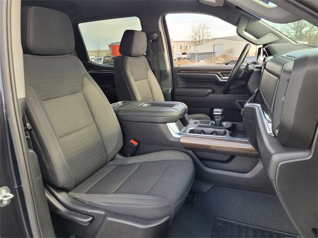 Used 2022 Chevrolet Silverado 1500 LT image 16