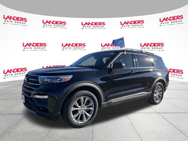 Certified 2021 Ford Explorer XLT w/ Equipment Group 202A image 7