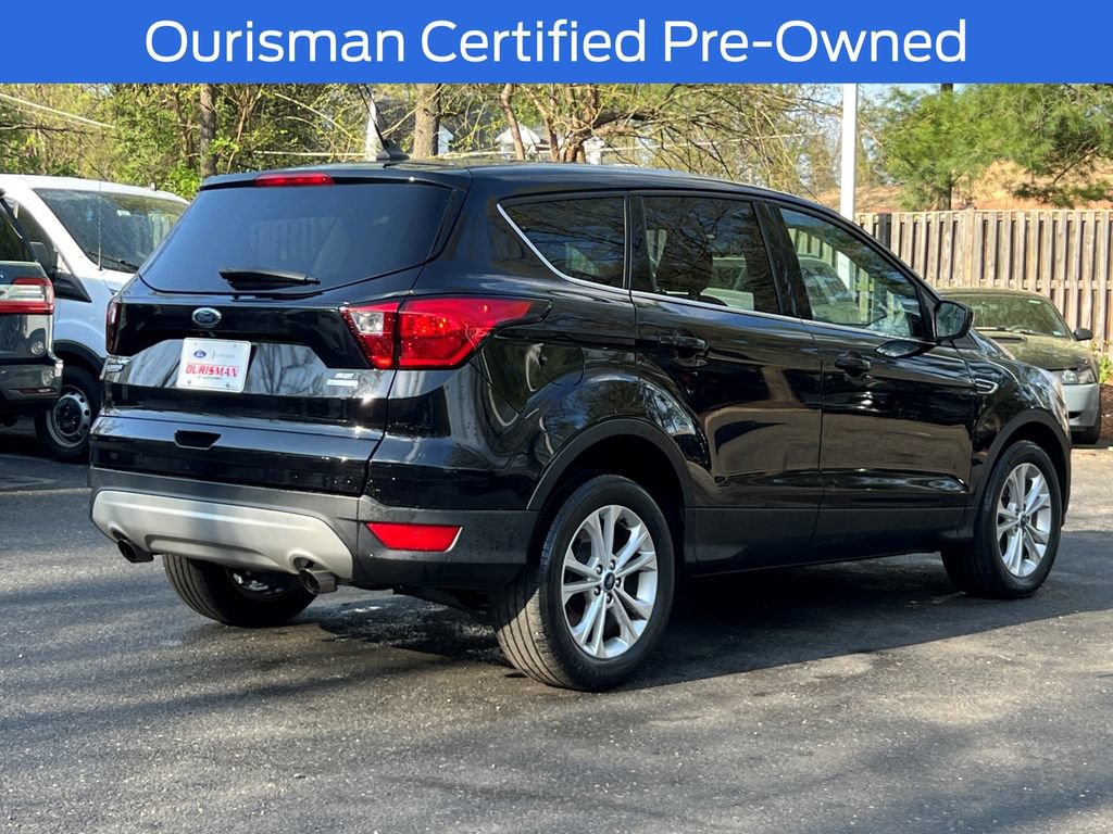 Certified 2019 Ford Escape SE FWD image 8