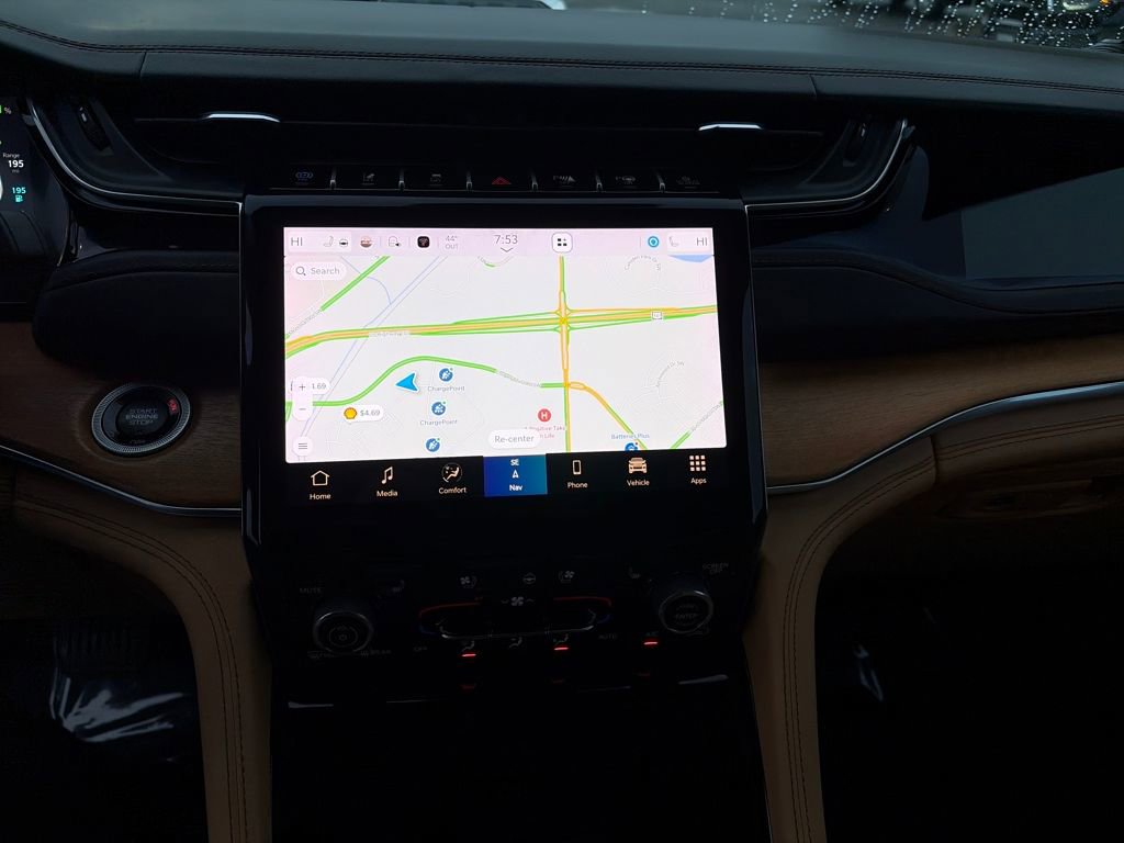 Used 2023 Jeep Grand Cherokee Summit image 26