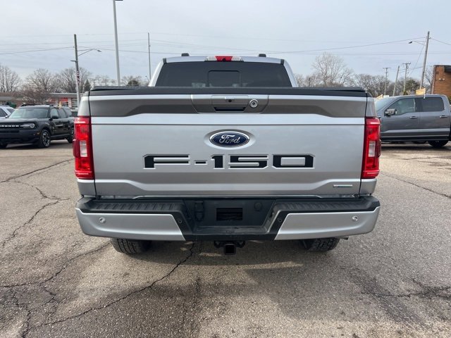 Certified 2021 Ford F150 XLT w/ Equipment Group 302A High image 5