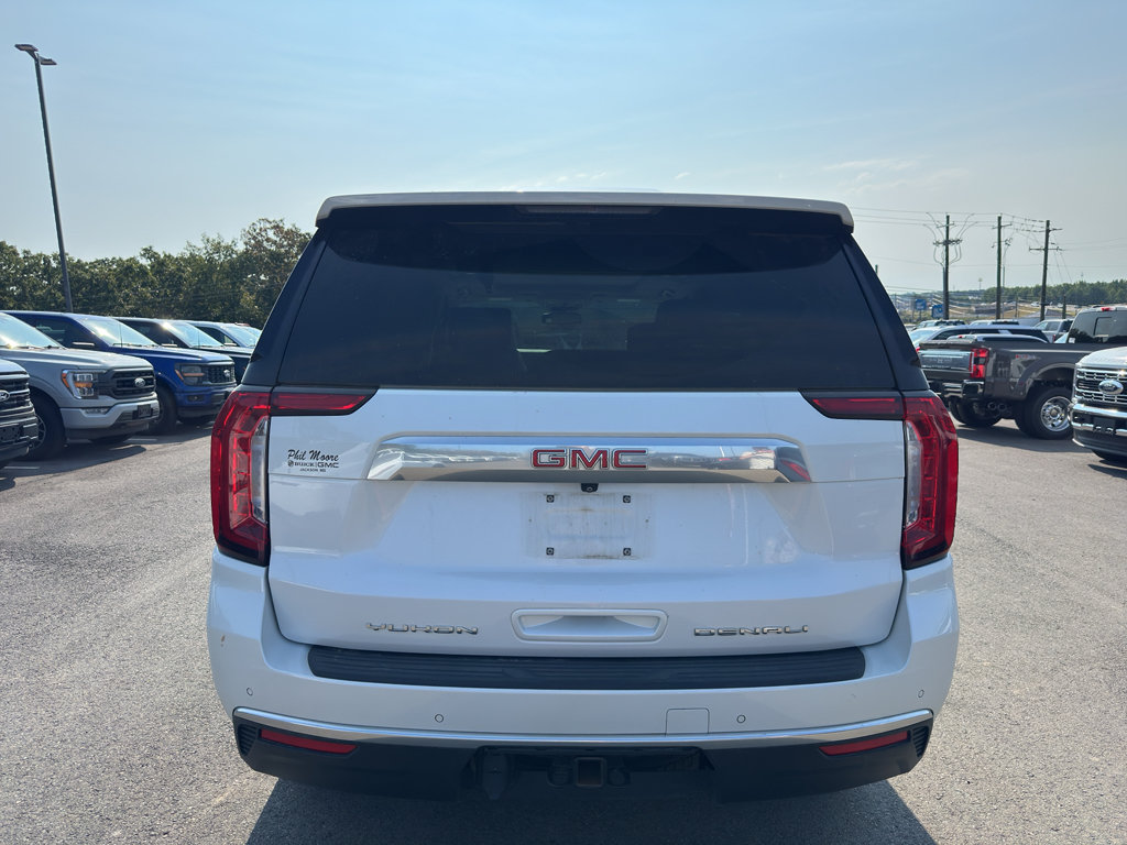 Used 2023 GMC Yukon Denali RWD image 6