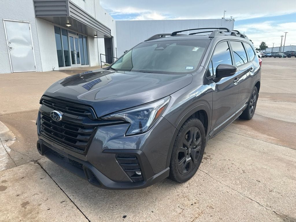 Used 2024 Subaru Ascent Onyx Edition AWD/4WD image 3